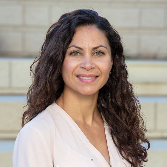 Laura Lo Castro Bio, Pharm.D., BCIDP, BCPS